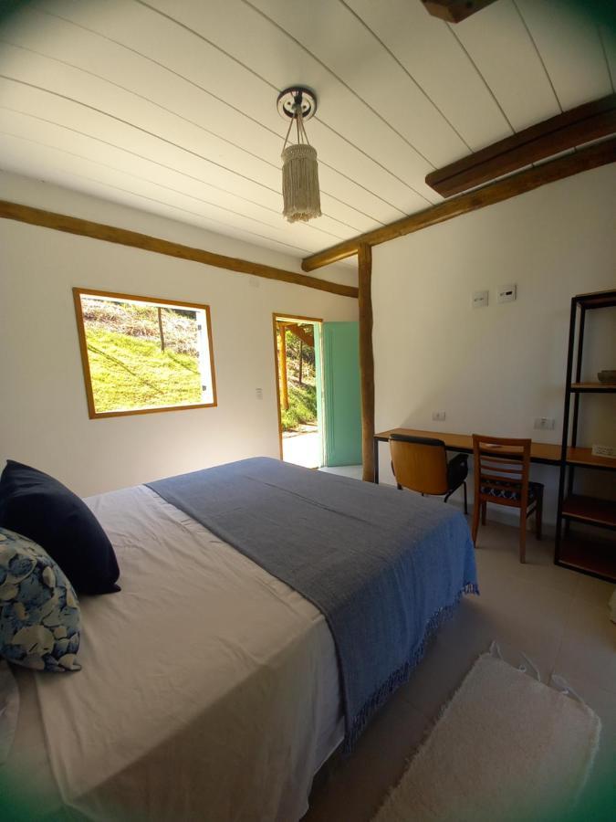 Suites Manjuba Praia De Sta Tereza, 800M Da Vila Ilhabela Esterno foto